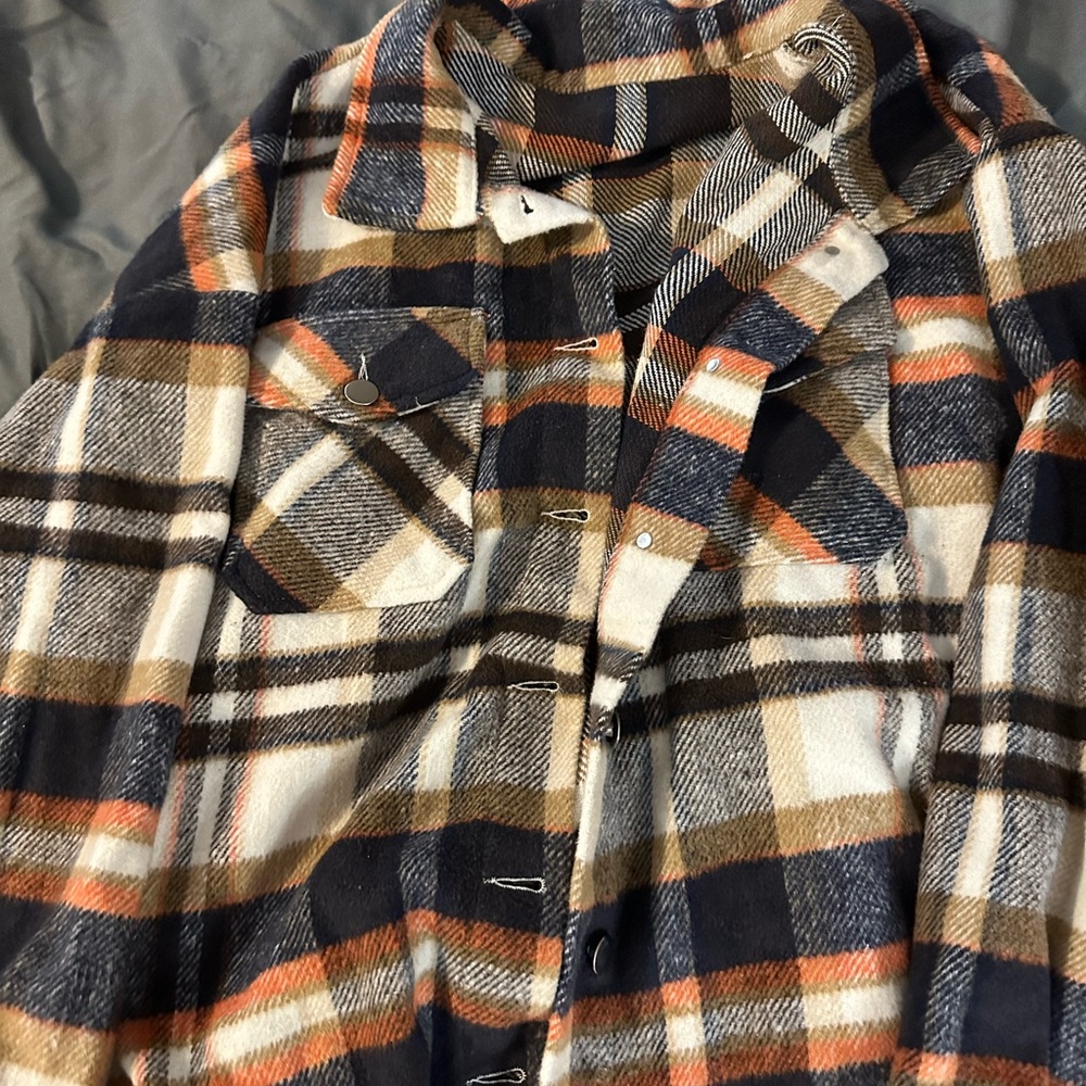 Women’s XL plaid shacket